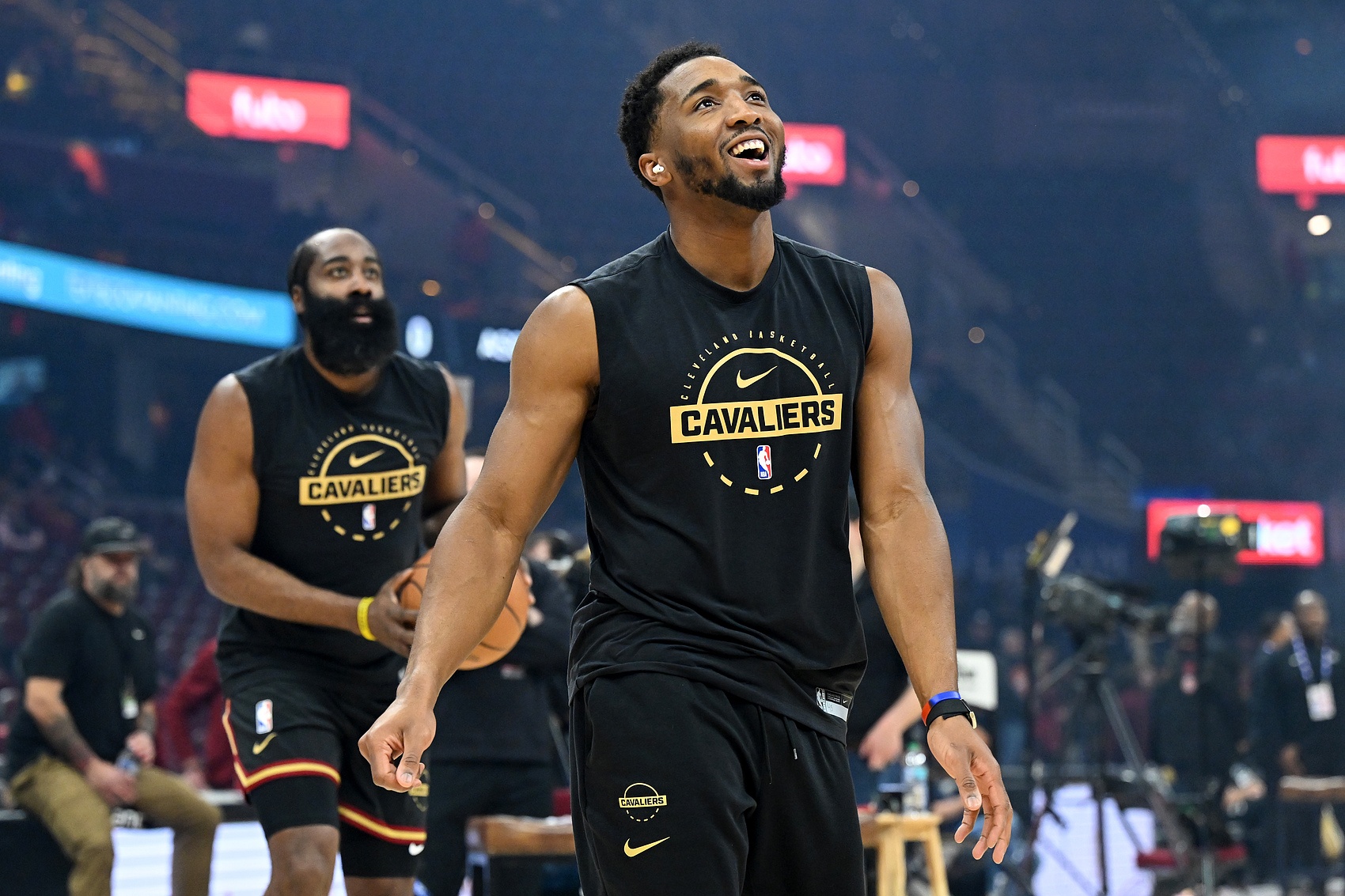 世界杯下载更新-全队16次失误送对手25分！阿特金森：活球失误是致命的